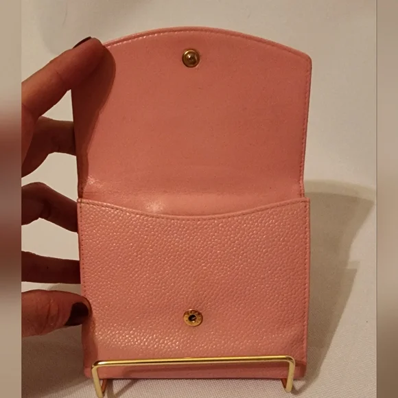 Chanel Caviar Compact Pink Leather Wallet - Picture 4 of 10